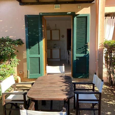 Marta'S Holidays Home Nisporto Exterior foto
